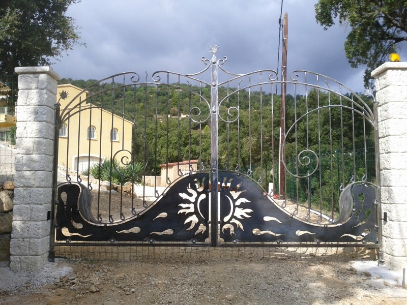 portail fer forgé à Hyères